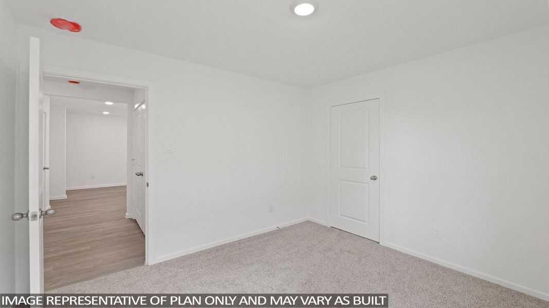 Spacious, unfurnished interior of a new home in The Canopies, Splendora (Image 13).