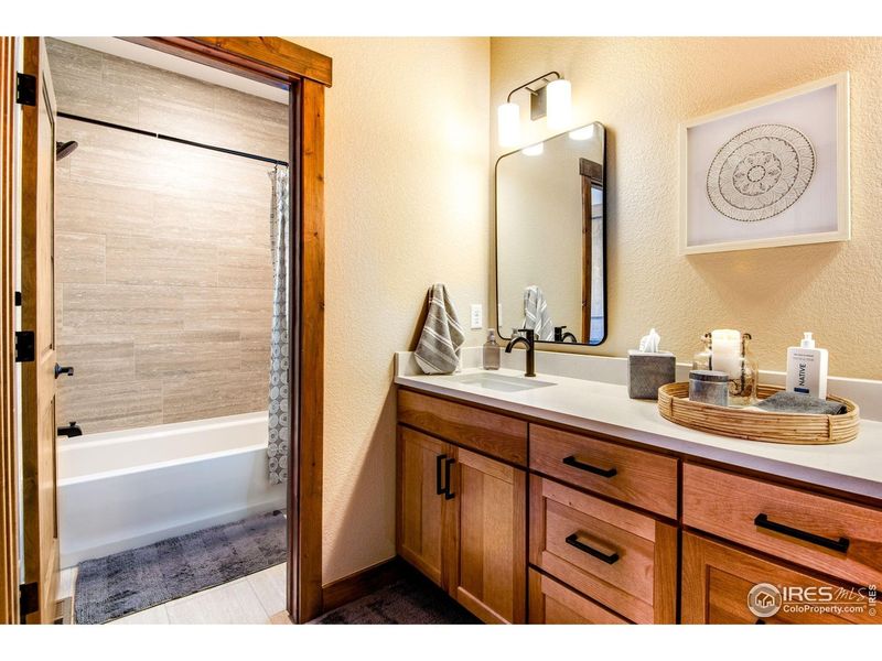 Furnished interior view inside a new home in , Estes Park (Image 14).