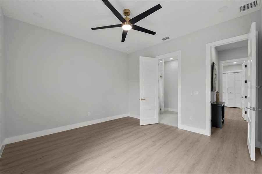 Spacious, unfurnished interior of a new home in , Brooksville (Image 25).