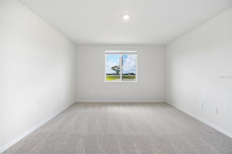 Spacious, unfurnished interior of a new home in Pine Ridge Meadows, Hudson (Image 32).