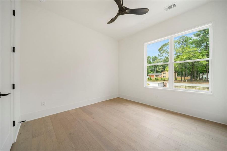 Spacious, unfurnished interior of a new home in , Lawrenceville (Image 42).