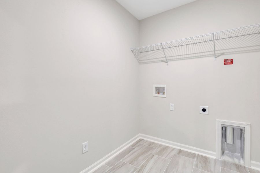 Representative unfurnished interior of a home built from the The Brookhaven by Smith Family Homes in Ramsey Landing, Rincon (Image 35).