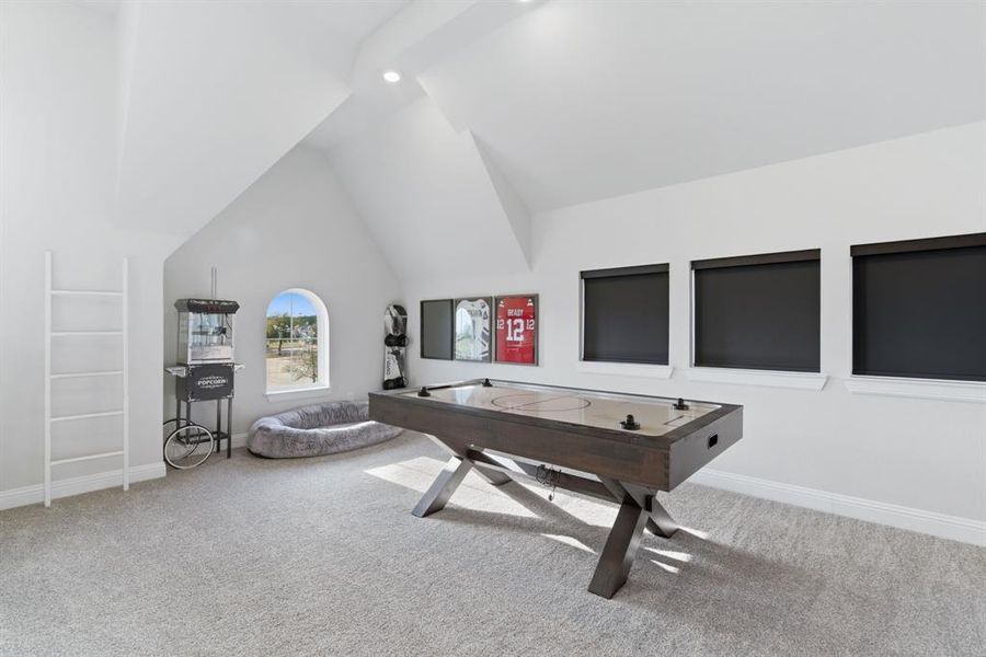 Furnished interior view inside a new home in , Corinth (Image 34).