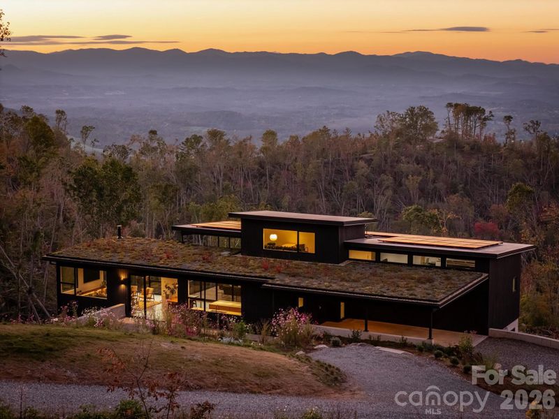 Image 39 of a home in .