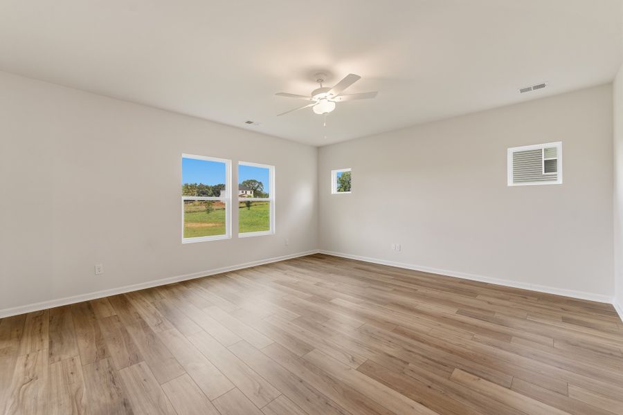 Spacious, unfurnished interior of a new home in Radley Place, Chesnee (Image 27). Spacious, unfurnished interior of a new home in Radley Place, Chesnee (Image 27).