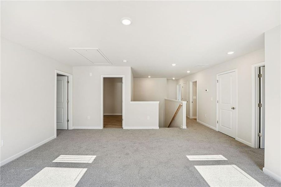 Spacious, unfurnished interior of a new home in Westmont Preserve, Powder Springs (Image 60).