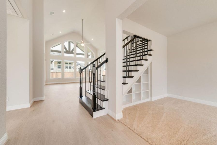 Spacious, unfurnished interior of a new home in Somercrest, Midlothian (Image 19).