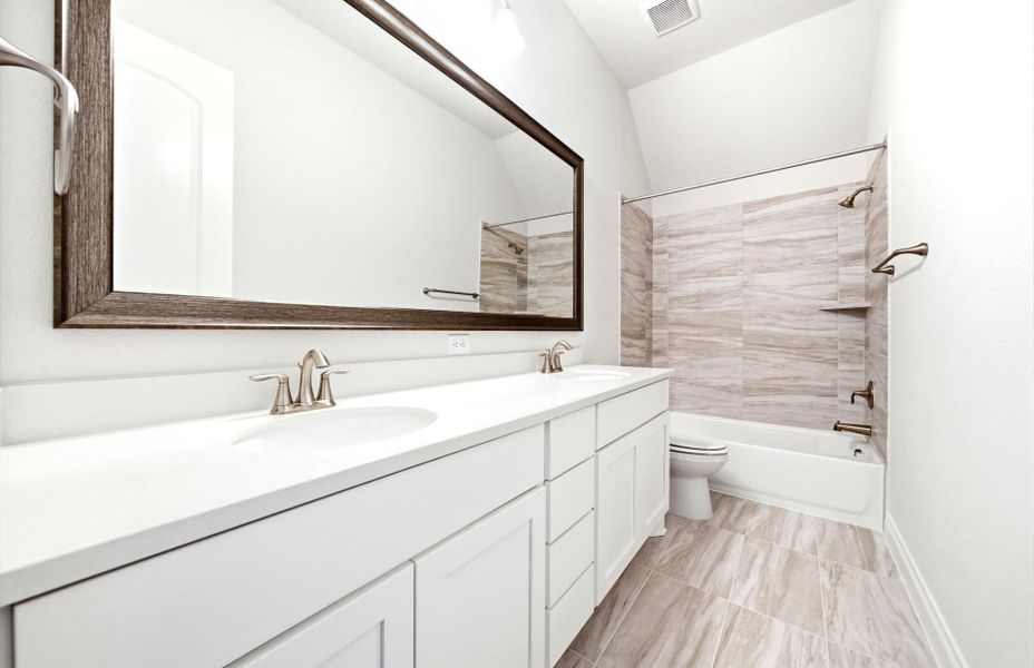 Furnished interior view inside a new home in The Highlands 55′, Porter (Image 15).