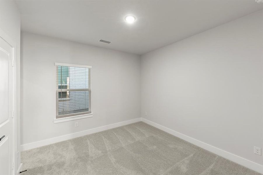 07. 705 Wilderness - Bed 3