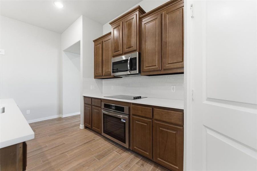 Furnished interior view inside a new home in Waterford Park, Weatherford (Image 9). Furnished interior view inside a new home in Waterford Park, Weatherford (Image 9).
