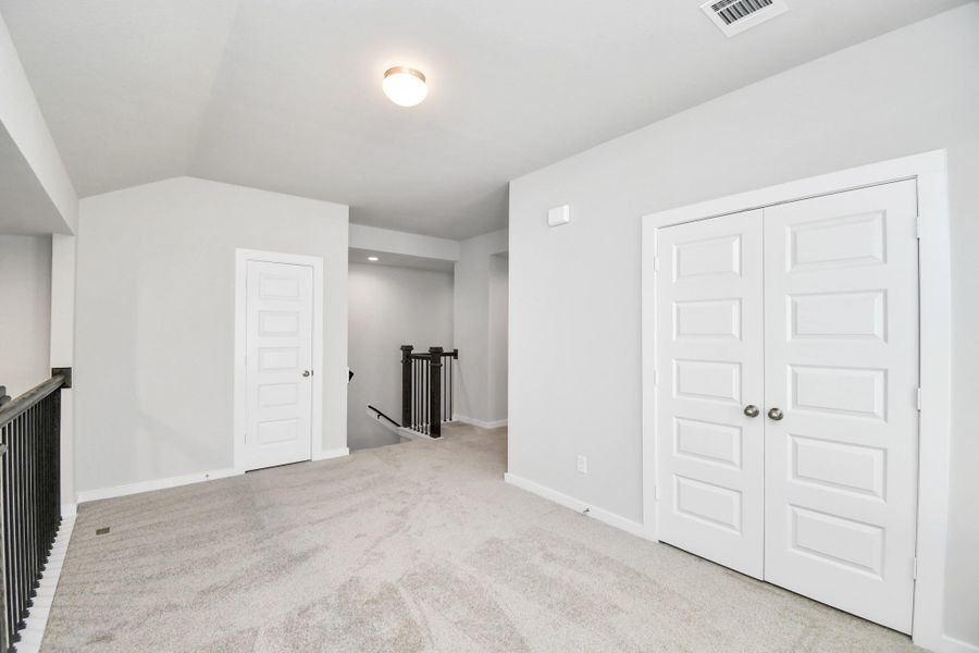 Discover a haven of leisure in this fantastic game room! Whether you're seeking a casual hangout or an adult gaming retreat, this space has it all. Enjoy the luxurious feel of plush carpet underfoot, the expansive ambiance of high ceilings, custom paint that adds a touch of personality, and windows that flood the room with refreshing natural light. Discover a haven of leisure in this fantastic game room! Whether you're seeking a casual hangout or an adult gaming retreat, this space has it all. Enjoy the luxurious feel of plush carpet underfoot, the expansive ambiance of high ceilings, custom paint that adds a touch of personality, and windows that flood the room with refreshing natural light.