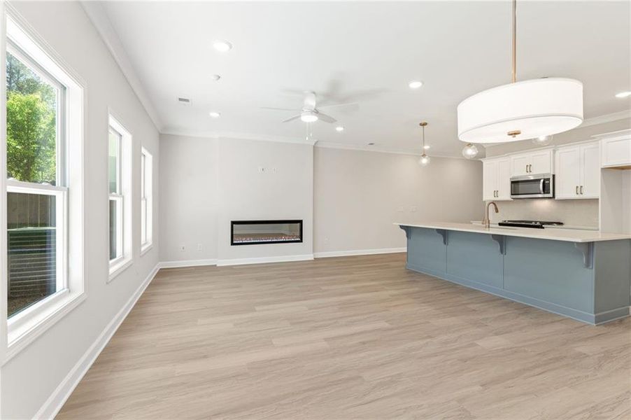 Spacious, unfurnished interior of a new home in Cherokee Township, Acworth (Image 15).