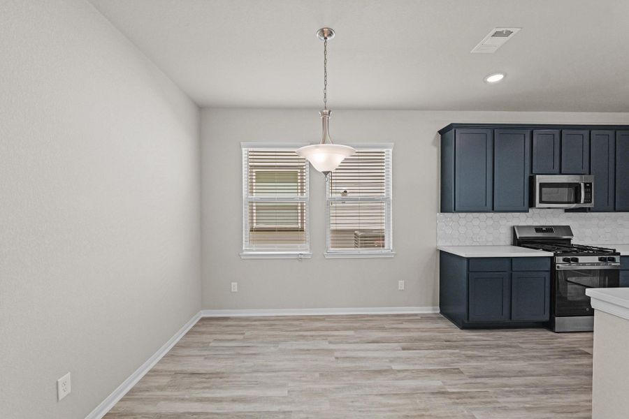 Charming dining area (*Photo not of actual home and used for illustration purposes only.) Charming dining area (*Photo not of actual home and used for illustration purposes only.)