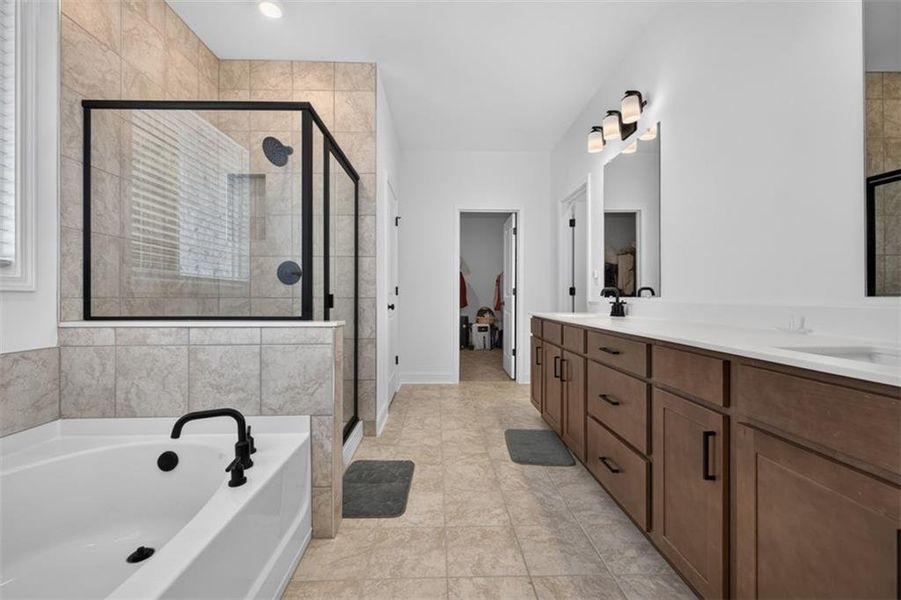 Furnished interior view inside a new home in Bailey Fence, Dacula (Image 40).