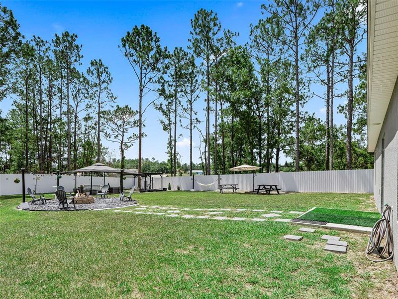 Exterior details and patio area of a home in , Ocala (Image 24).