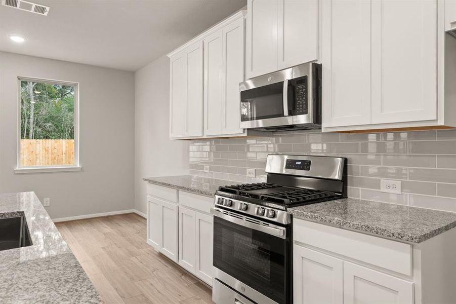 This kitchen is not only a functional space but also has ample storage. Whether you're a seasoned chef or just love to gather and enjoy good food, this kitchen is a dream come true.