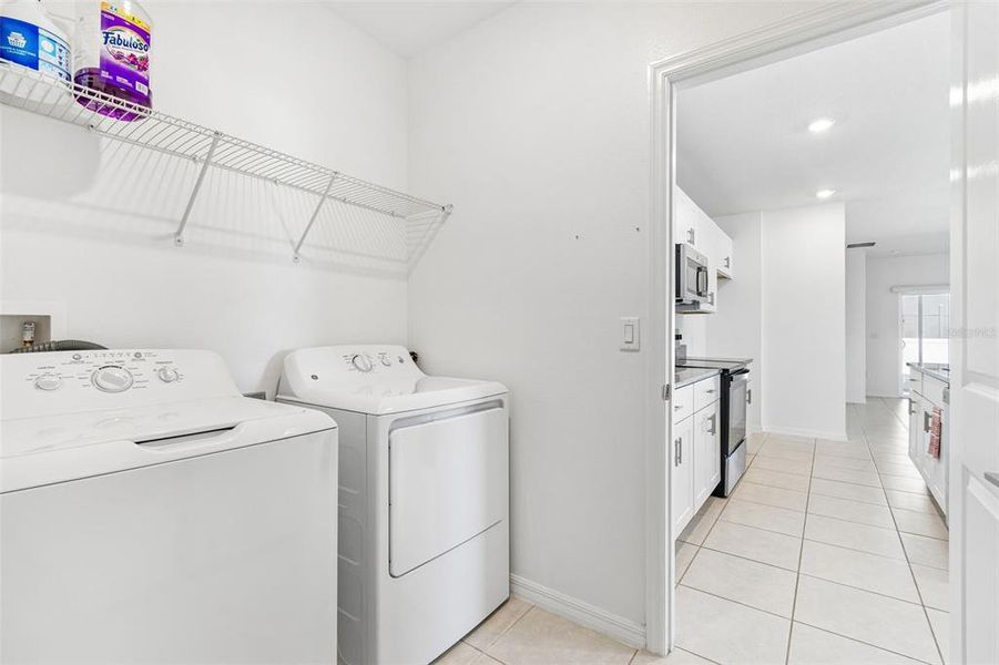 Furnished interior view inside a new home in , Zephyrhills (Image 14).