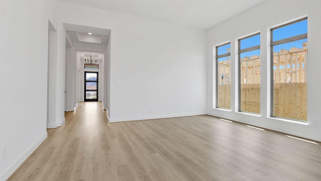 Spacious, unfurnished interior of a new home in StoneCreek Estates, Richmond (Image 15).