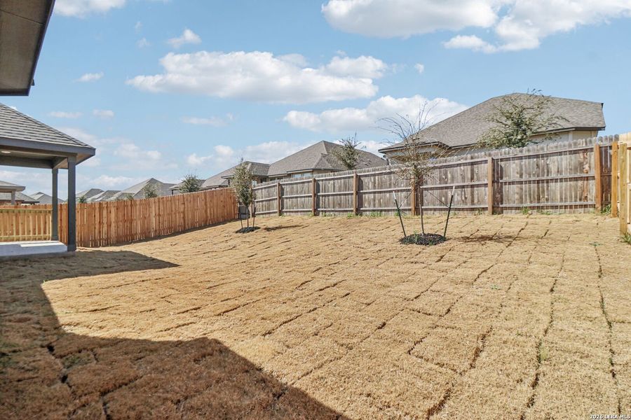 Exterior details and patio area of a home in Arcadia Ridge - Classic Series, San Antonio (Image 4).