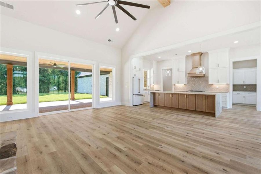 Spacious, unfurnished interior of a new home in , Carrollton (Image 29).