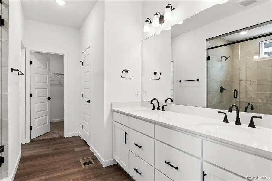 Furnished interior view inside a new home in The Summit at Meridian, Englewood (Image 6).