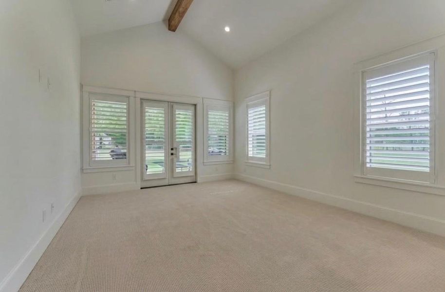 MASTER BEDROOM