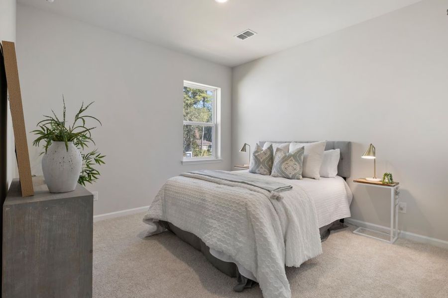 Representative furnished interior of a home built from the Ivy by Beazer Homes in The Oaks, Goose Creek (Image 7).