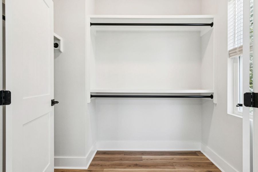 Spacious, unfurnished interior of a new home in , North Charleston (Image 22).