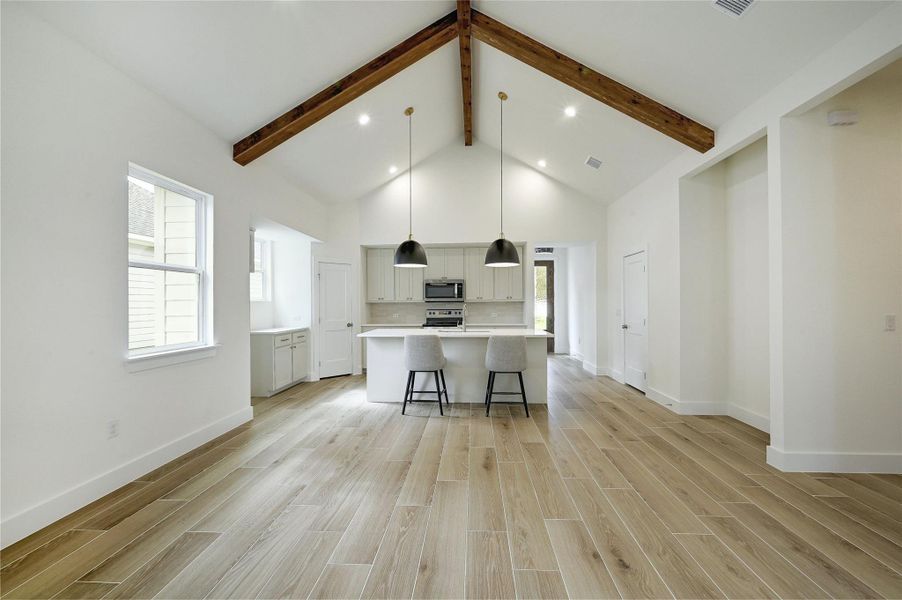 Furnished interior view inside a new home in , Wimberley (Image 6).