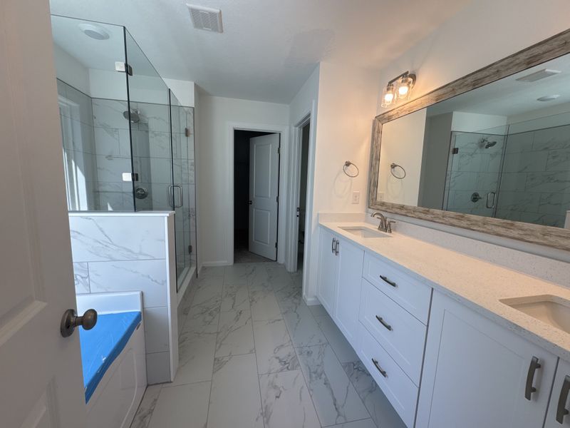Furnished interior view inside a new home in Crawford Creek, Grovetown (Image 13).