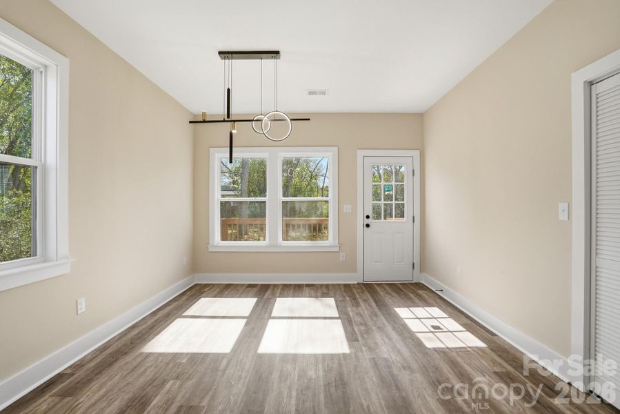 Spacious, unfurnished interior of a new home in , Concord (Image 39).