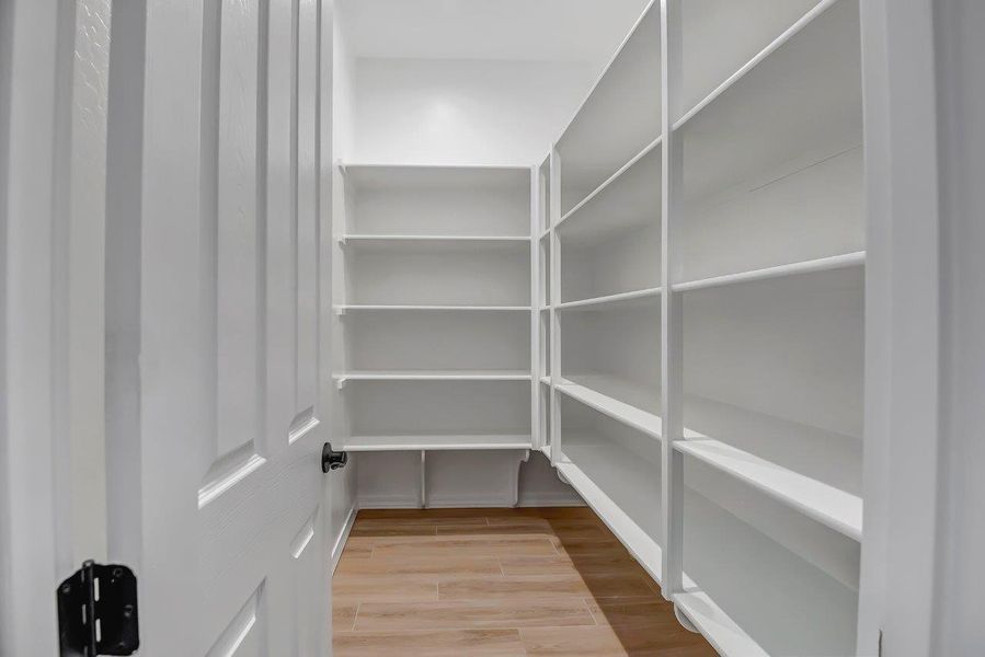 Spacious, unfurnished interior of a new home in Legends at Thunderbird, Glendale (Image 22).