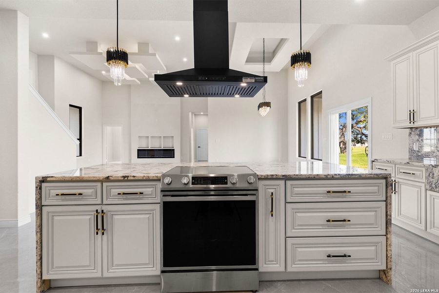 Furnished interior view inside a new home in , Atascosa (Image 9).