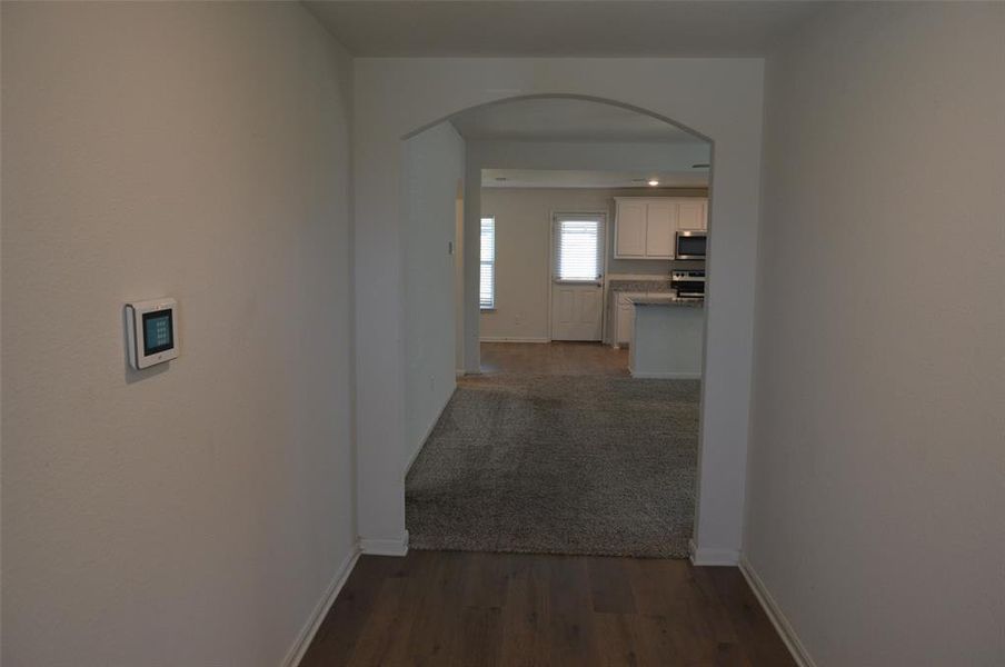 Spacious, unfurnished interior of a new home in Delano Estates, Greenville (Image 10).