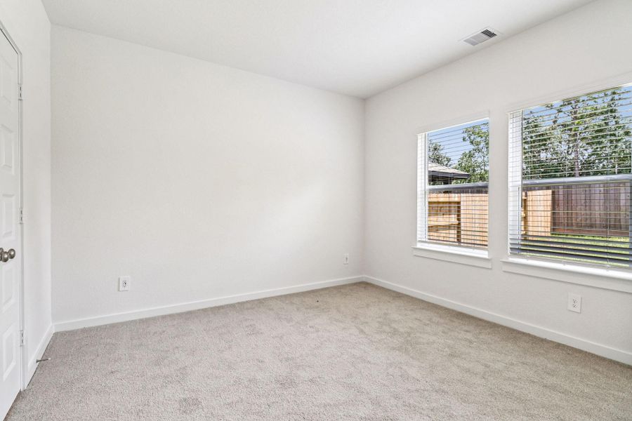 Photo is not of the actual home, but is an inspirational photo of builder’s model home and may depict options, furnishings, and/or decorator features that are not included Photo is not of the actual home, but is an inspirational photo of builder’s model home and may depict options, furnishings, and/or decorator features that are not included