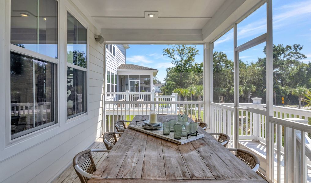 Convenient screened porch