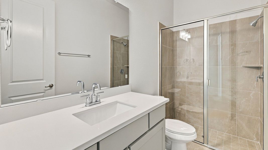 Furnished interior view inside a new home in Green Meadows Classic, Celina (Image 10).