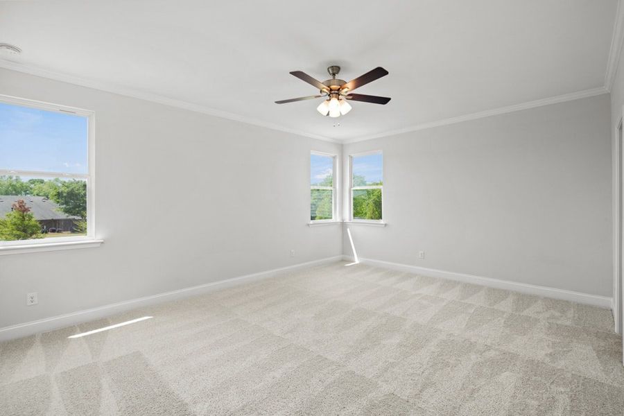 Representative unfurnished interior of a home built from the Atkinson by UnionMain Homes in Austin Springs, Bethlehem (Image 27).