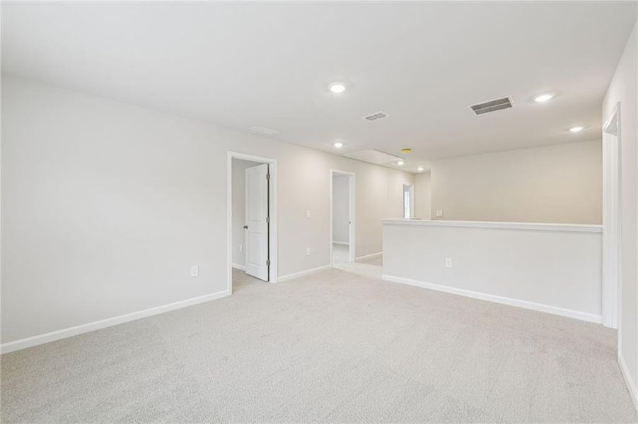 Spacious, unfurnished interior of a new home in Preserve at Mountain Creek, Pendergrass (Image 22).