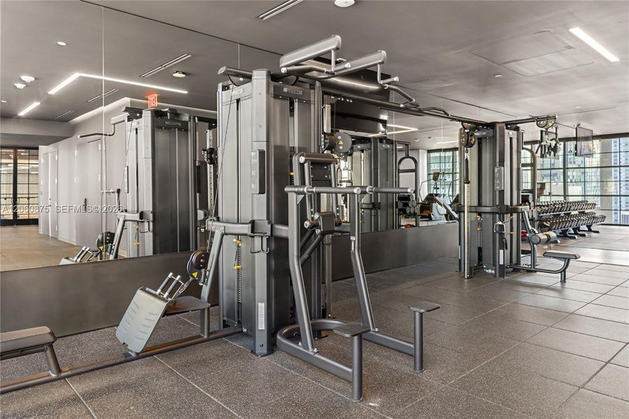 Community amenities in , Miami (Image 49).