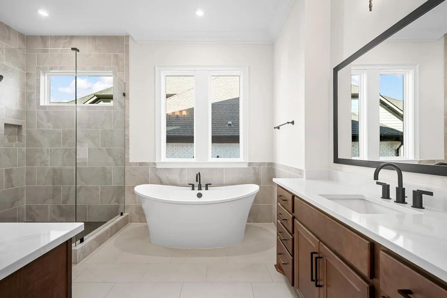 The Belvidere C Primary Suite Bathroom