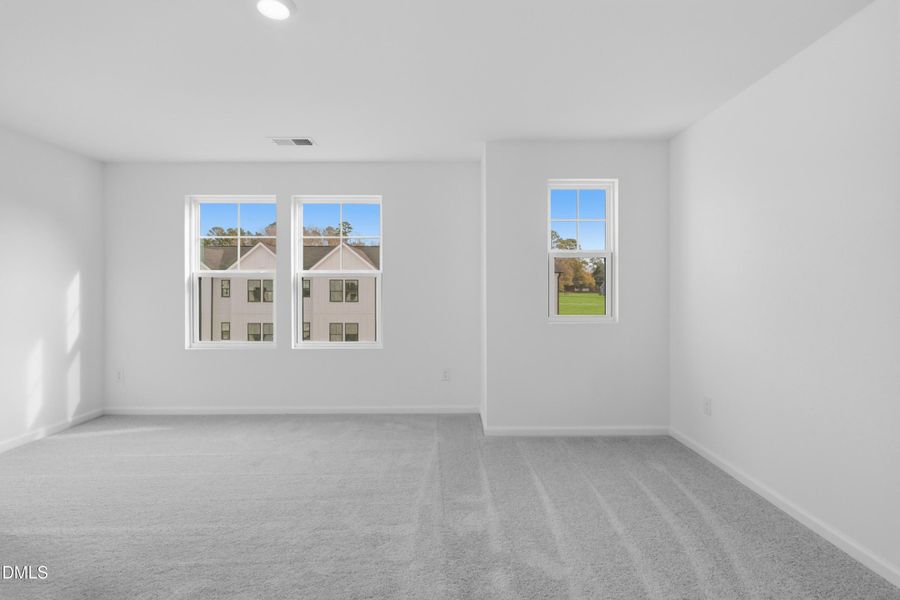 SUN_ElmGrove_Pic_Jackson_QMI_22_Bed3_2of