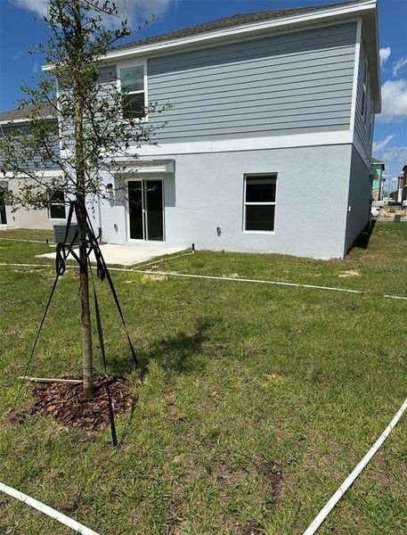 Exterior details and patio area of a home in , Davenport (Image 3).