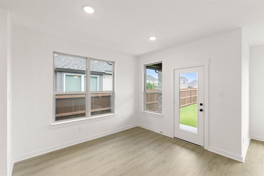 816 Alderwood-Dining-1