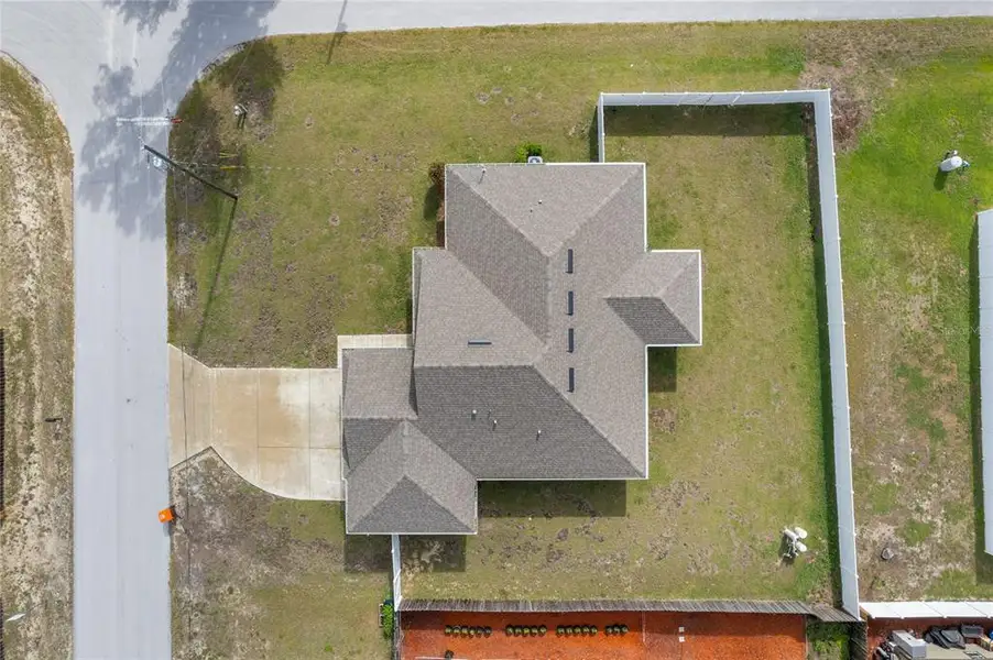 Image 29 of a home in Orange Blossom Hills.