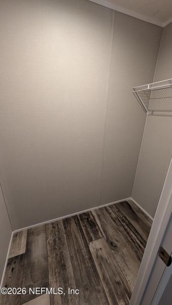 Spacious, unfurnished interior of a new home in , Callahan (Image 10).