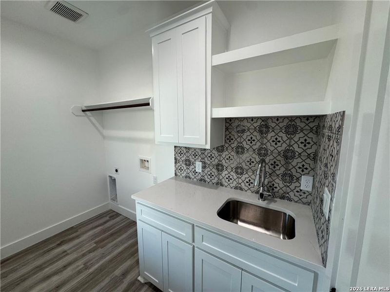 Furnished interior view inside a new home in , Port Aransas (Image 16).