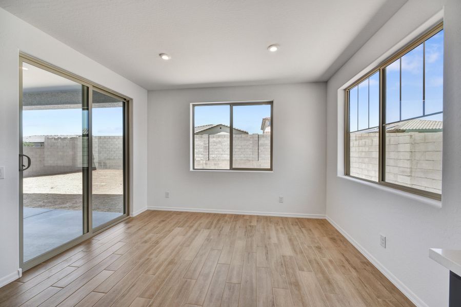 Spacious, unfurnished interior of a new home in Tirreno at IronWing, Litchfield Park (Image 17). Spacious, unfurnished interior of a new home in Tirreno at IronWing, Litchfield Park (Image 17).