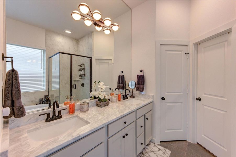 Furnished interior view inside a new home in Sienna 45', 50', Missouri City (Image 32).