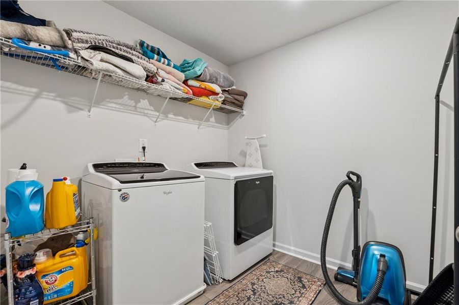 Furnished interior view inside a new home in Summit Pointe, Dallas (Image 19). Furnished interior view inside a new home in Summit Pointe, Dallas (Image 19).